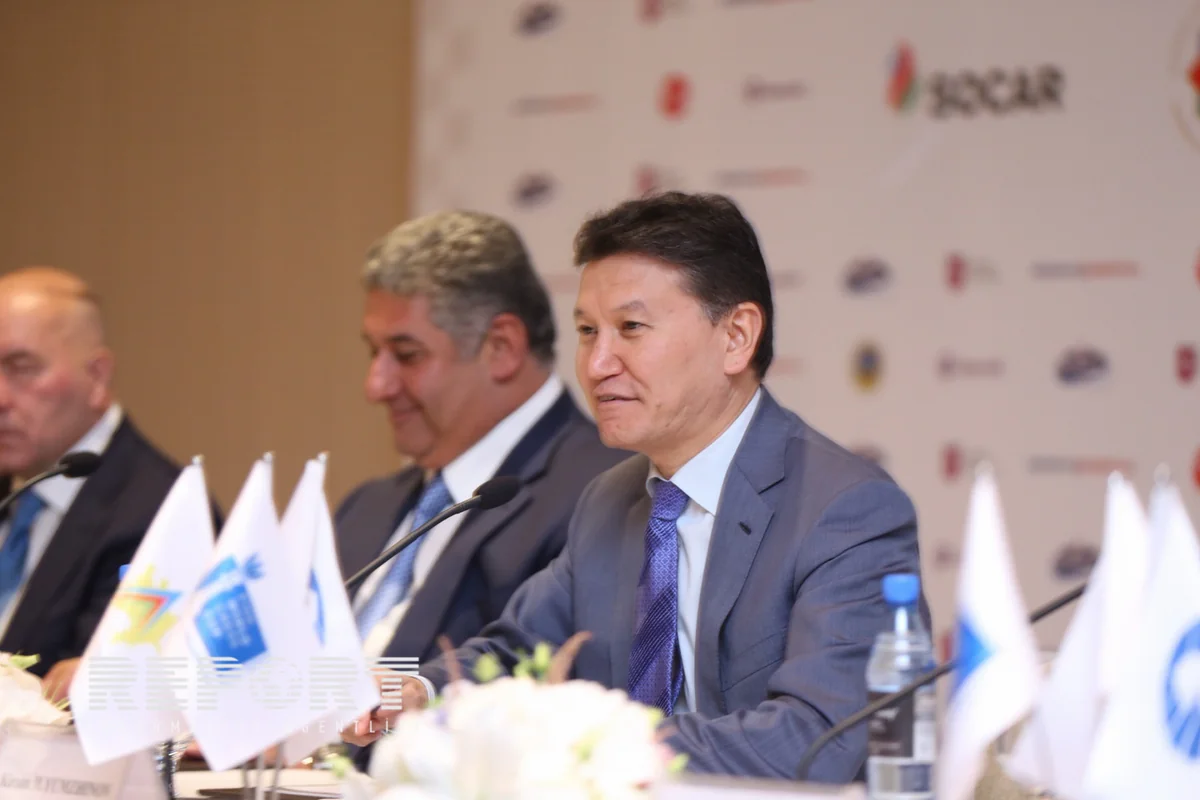 ​Kirsan İlümjinov: 20 ildir şahmatçıların xüsusi geyimdə olması üçün mübarizə aparırıq
