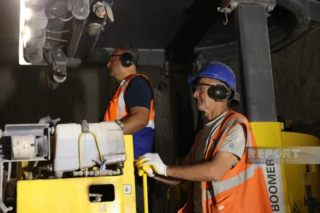 Horadiz-Ağbənd dəmir yolu xəttinin tikintisi üzrə işlərin 57 %-i tamamlanıb