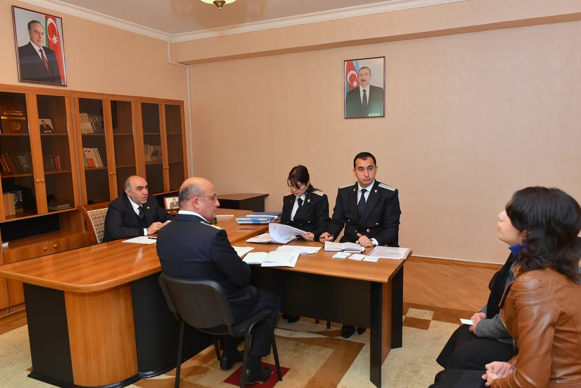 Zakir Qaralov Hacıqabulda vətəndaşları qəbul edib