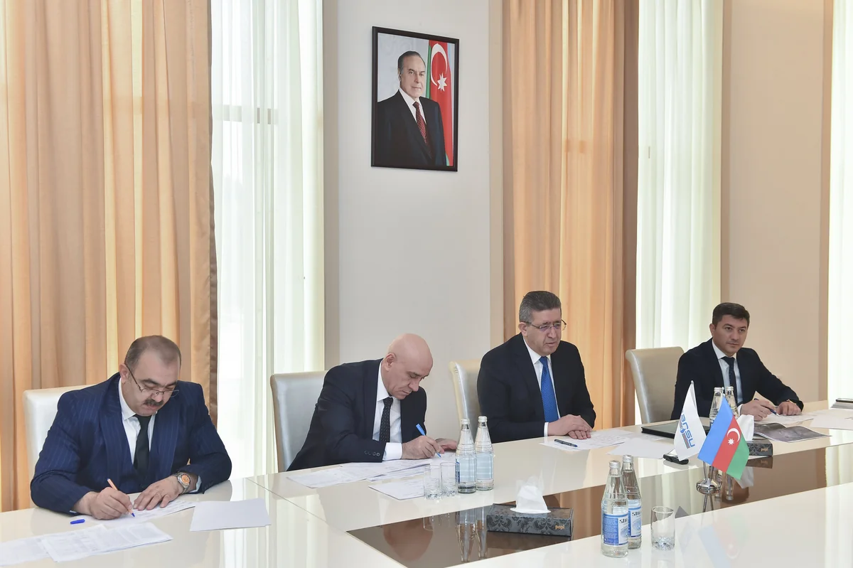 Köçərli Həsənov Göygöldə vətəndaşları qəbul edib