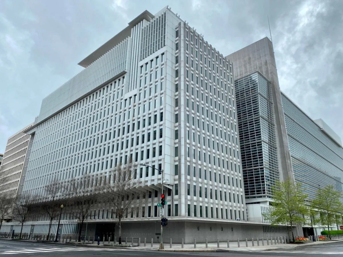 Dünya Bankı 2021-2022-ci illərdə neft qiymətlərində artım proqnozlaşdırır
