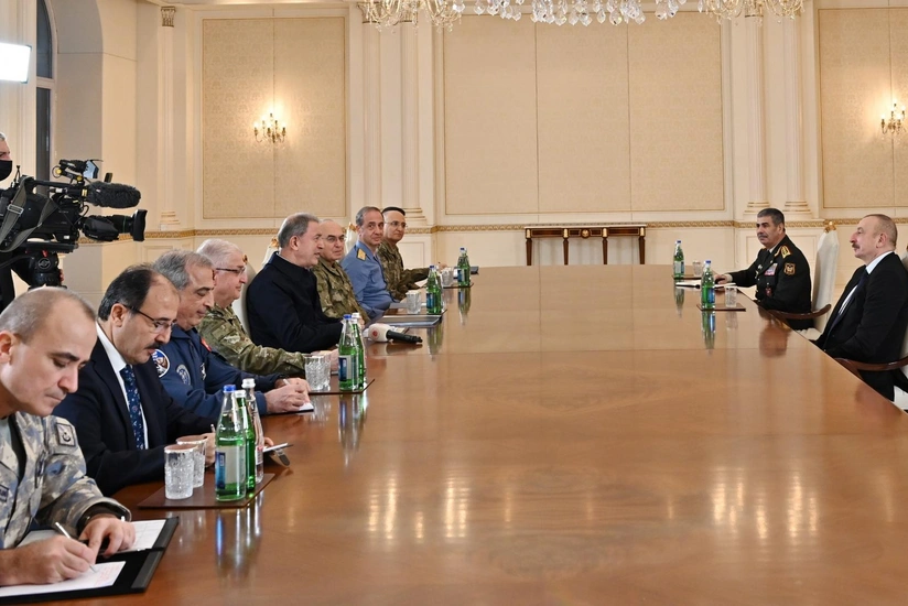 İlham Əliyev Hulusi Akarı qəbul edib, Azərbaycan-Türkiyə birgə hərbi təlimləri müzakirə olunub