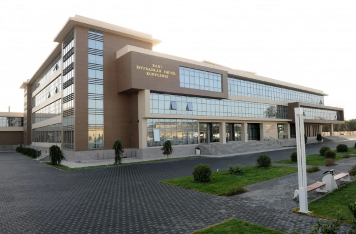 Bakı İstedadlar Təhsil Kompleksi bəzi saytlarda yer alan iddialara münasibət bildirib