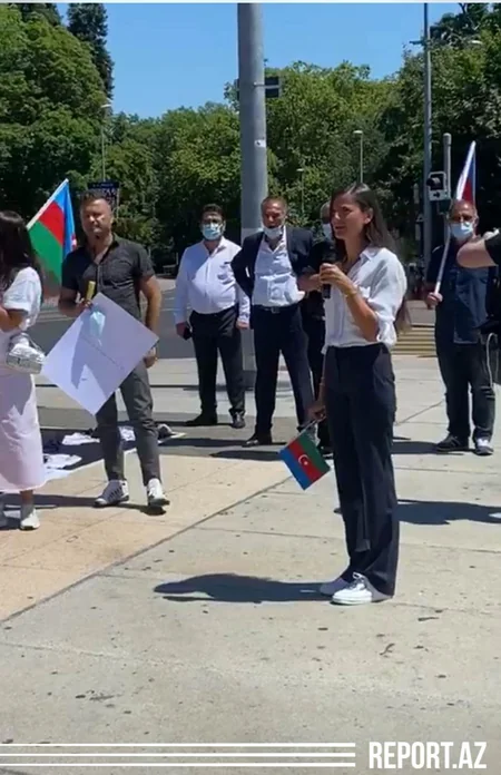 Azərbaycanın Milli Qəhrəmanının qızı BMT binası qarşısında bəyanat verib