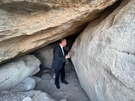 Даны указания по охране памятника Mağara в поселке Дюбенди