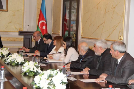 Azərbaycanda daha 12 dini icmaya maliyyə yardımı ayrılıb