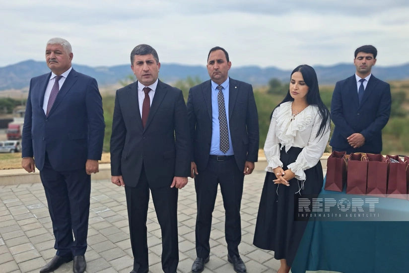 Növbəti köç karvanı Xanyurdu kəndinə çatıb, açarlar təqdim edilib - YENİLƏNİB-2