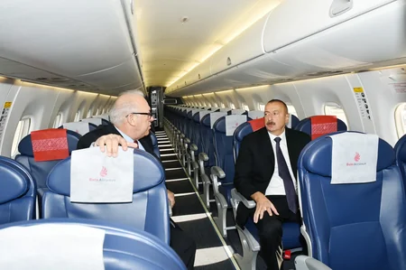 Prezident İlham Əliyev “Buta Airways” aviaşirkətinin Bakıya gətirilən ilk “Embraer 190” təyyarəsi ilə tanış olub