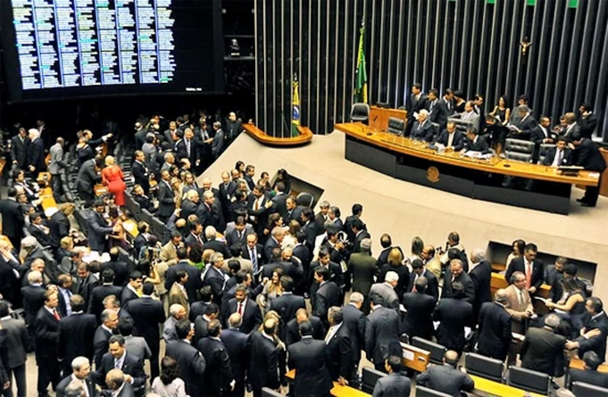 ​Senatorlar Braziliya prezidentinə etimadsızlıq göstərib
