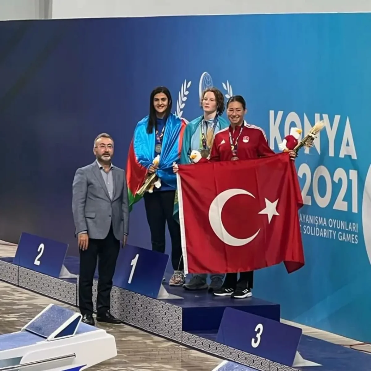 İslamiada: Azərbaycan üzgüçüsü gümüş medal qazanıb