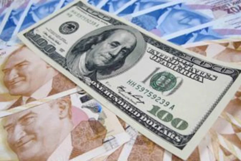 ​Türkiyədə dolların məzənnəsi tarixi maksimuma çatıb