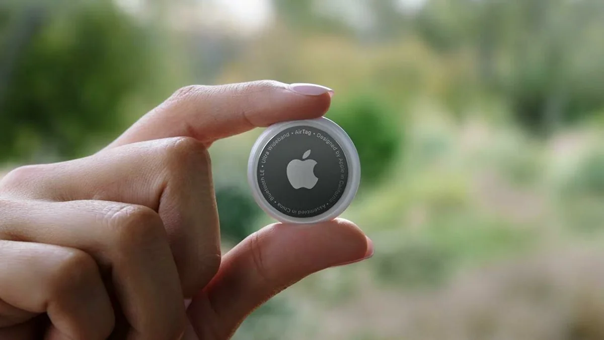 Умная метка AirTags от Apple позволит находить вещи с помощью карт