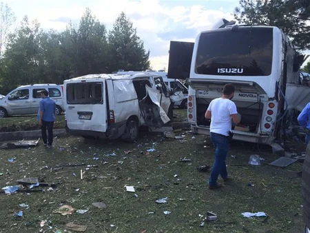 ​Türkiyədə terror aktı nəticəsində 3 nəfər ölüb, 45 nəfər yaralanıb - YENİLƏNİB 2 - VİDEO