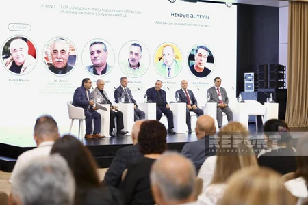 Azərbaycan dili və Ədəbiyyatı Forumunun ikinci günü başlayıb