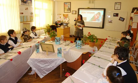 Bakı məktəblərində ilk dərslər Xocalı soyqırımına həsr edilib