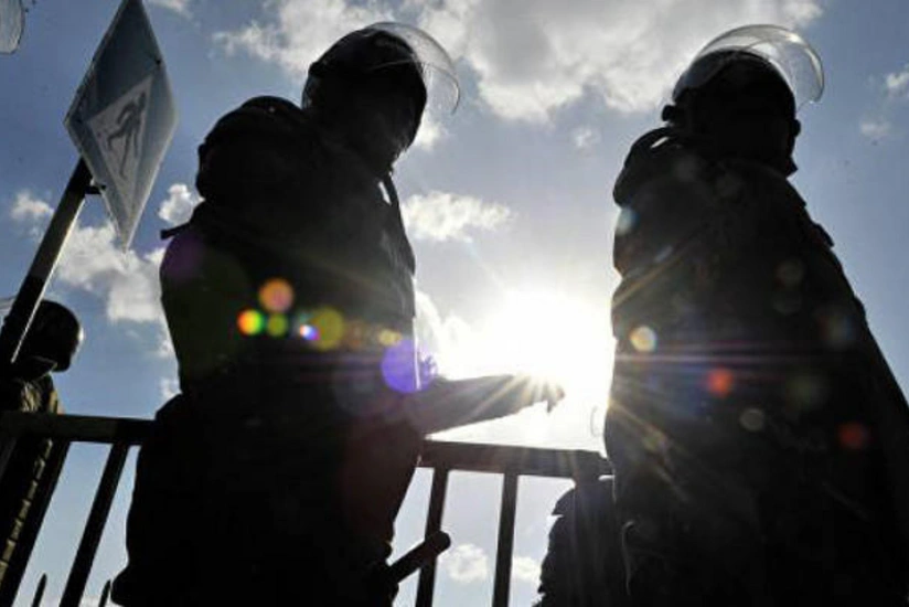 Kenyan police officer kills six, including wife