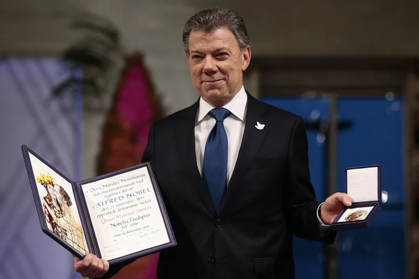 Президенту Колумбии вручена Нобелевская премия мира