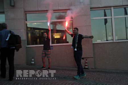 Azərbaycan millisi San Marinoya çatıb - FOTO