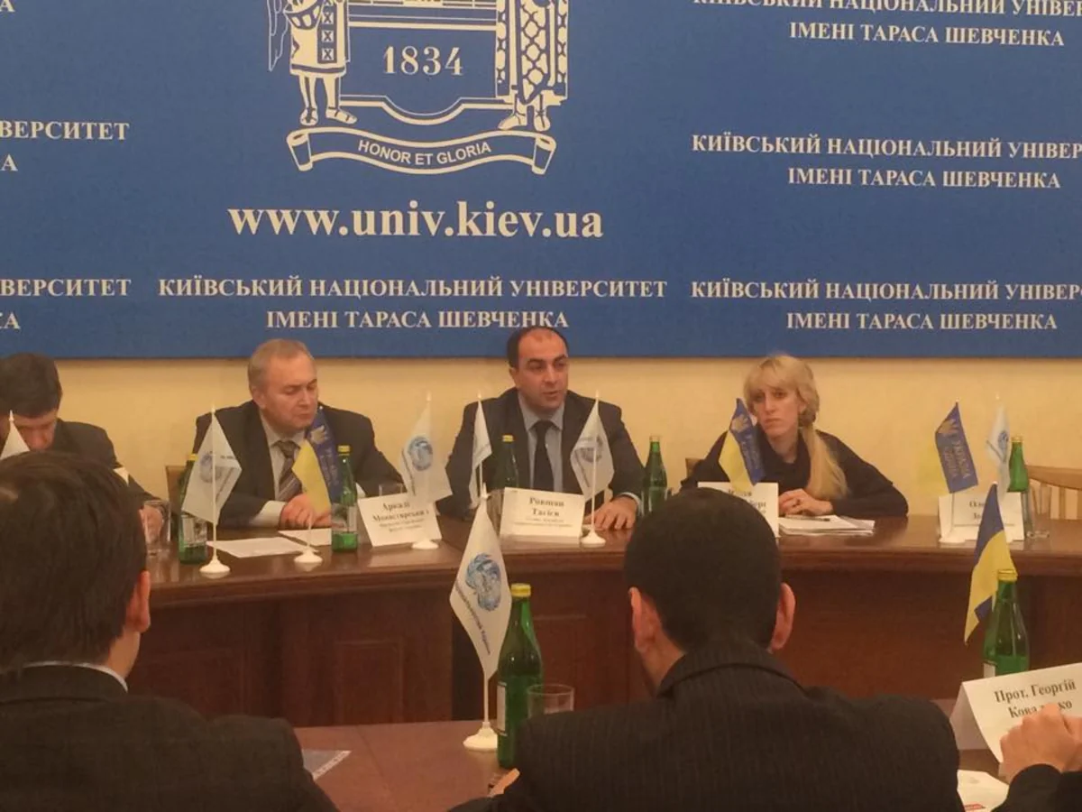 Ukraynada yaşayan azərbaycanlılar ölkə rəhbərliyinə müraciət ediblər