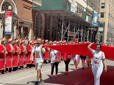 ABŞ-da türkdilli xalqların ictimai fəalları izdihamlı yürüş keçirib