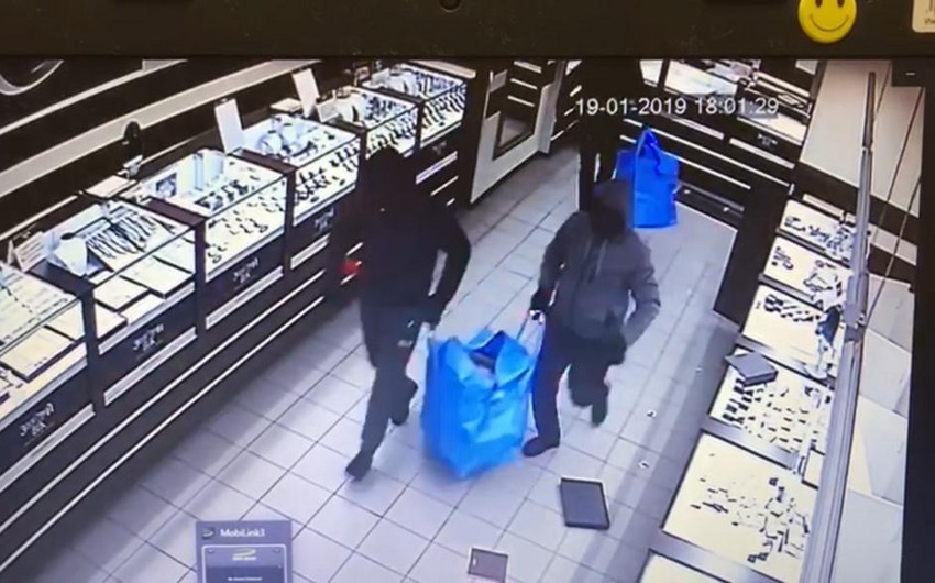 Ukraynada qızıl mağazasını qarət edən 6 azərbaycanlı saxlanılıb - FOTO