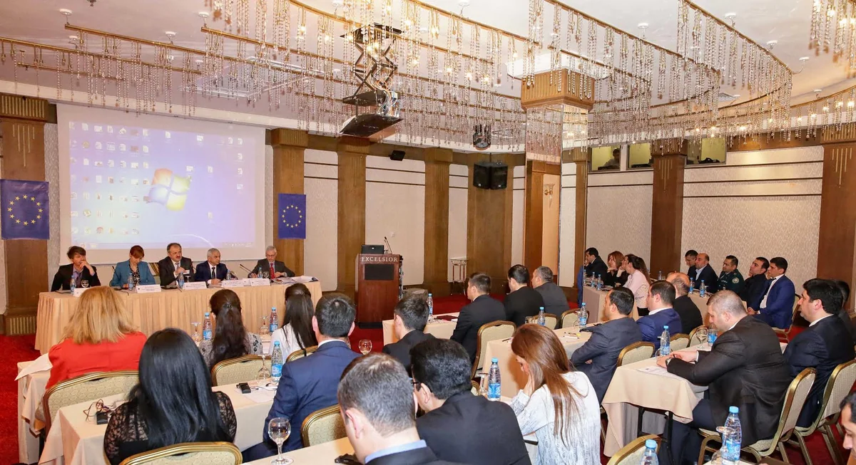 Bakıda məqsədli nikahların aradan qaldırılması ilə bağlı seminar keçirilir