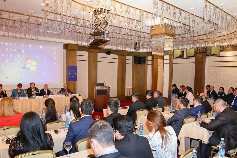 Bakıda məqsədli nikahların aradan qaldırılması ilə bağlı seminar keçirilir