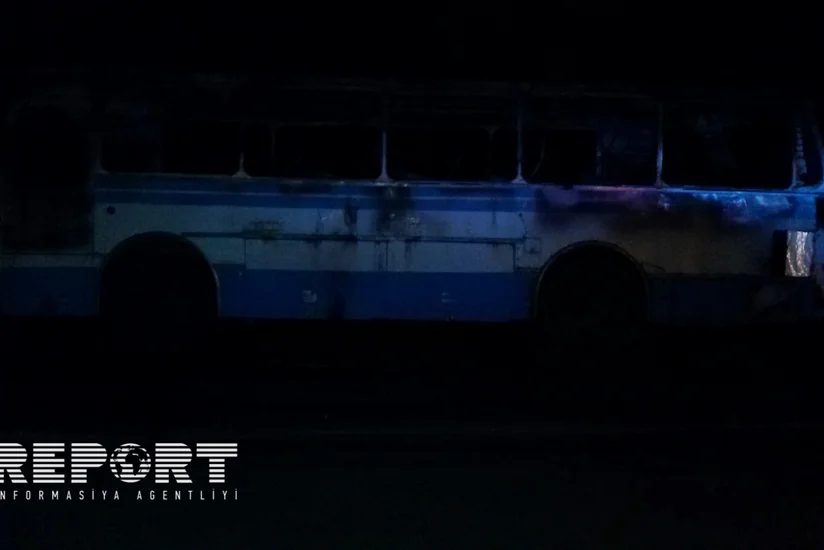 Zaqatalada sərnişin avtobusu yanaraq kül olub - FOTO