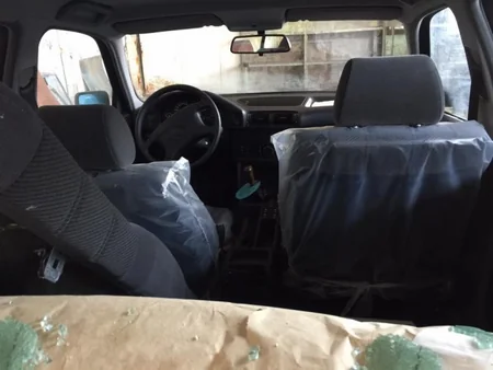 Bolqarıstanda yeni BMW avtomobillərinin atıldığı anbar tapılıb