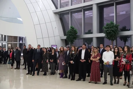 Retrospective exhibition by Russian photographer Yakov Khalip opens at Heydar Aliyev Center