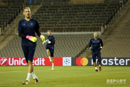 “Kopenhagen”in “Qarabağ”la oyunöncəsi açıq məşqindən - FOTOREPORTAJ