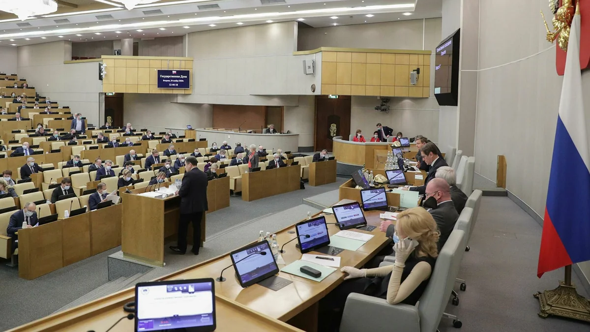 Пять депутатов Госдумы России повторно заболели COVID-19