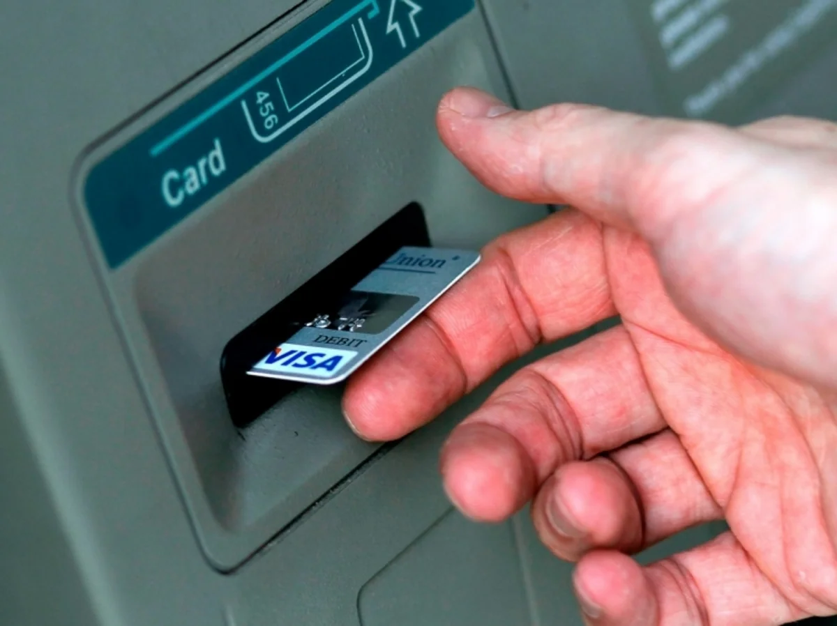 Gəncə sakininin bank hesabından pul oğurlayan şəxs tutulub