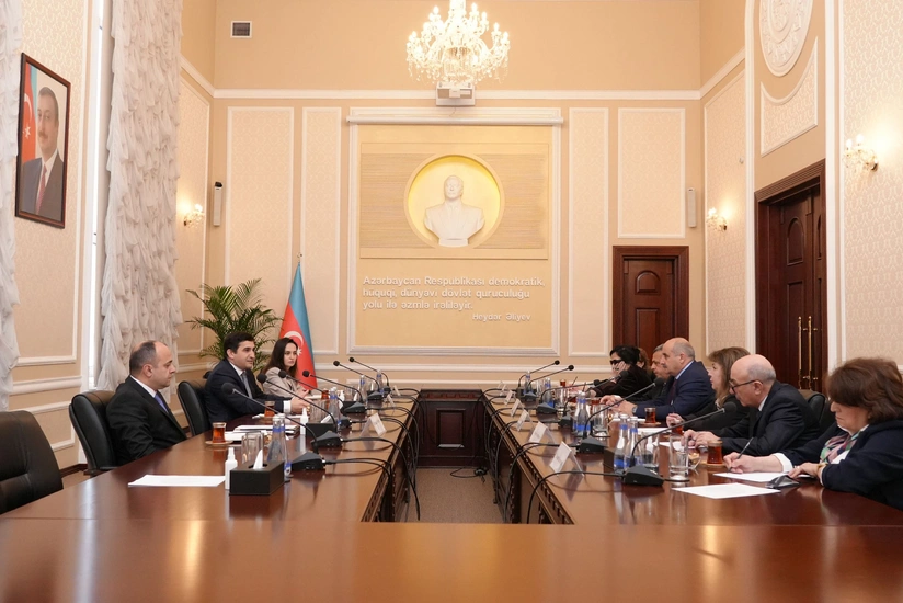 Fərid Əhmədov ictimai şuranın üzvləri ilə gələcək planları müzakirə edib