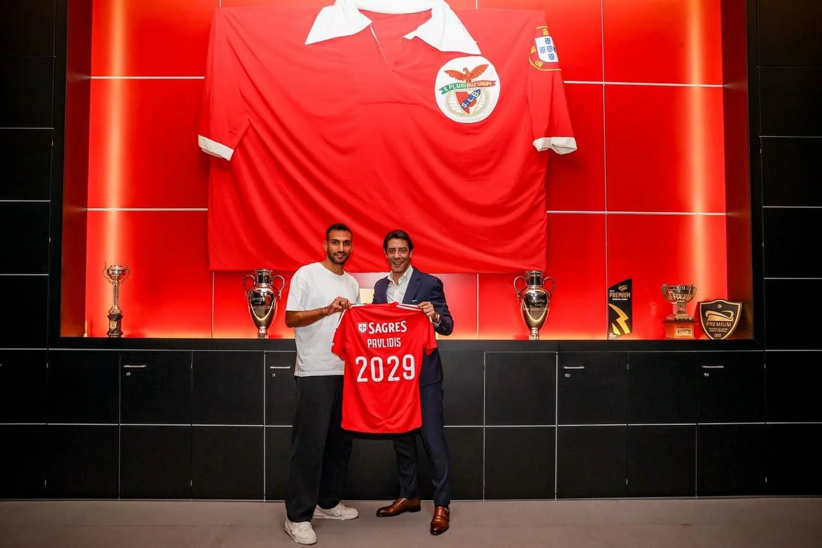 Greek player joins Benfica
