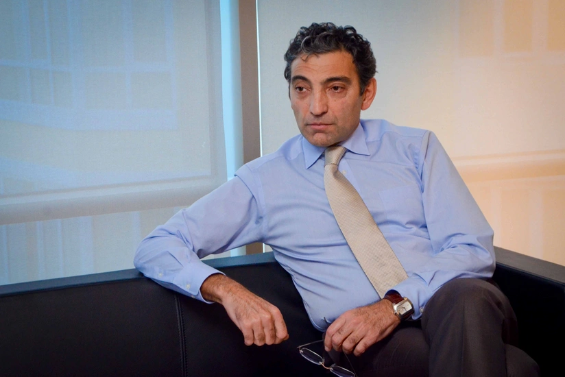 Bank rəhbəri: “Bazara məzənnənin sabitliyi lazımdır”