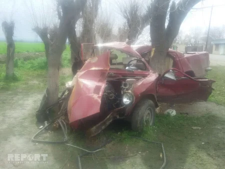 В Агджабеди в результате аварии погибли 2 человека, 4 ранены - ФОТО - ВИДЕО