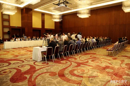 “Siyasi partiyaların maliyyələşdirilməsində şəffaflıq: siyasi partiyaların maliyyə hesabatlarının təqdim edilməsi” mövzusunda seminar başlayıb