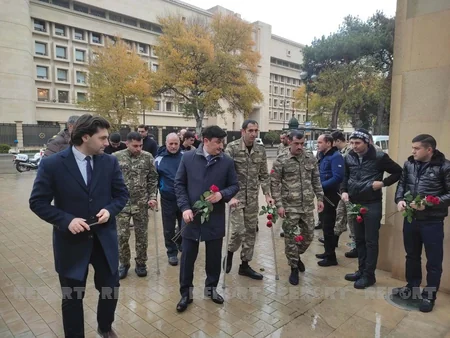 Bakıda Zəfər avtoyürüşü keçirilib