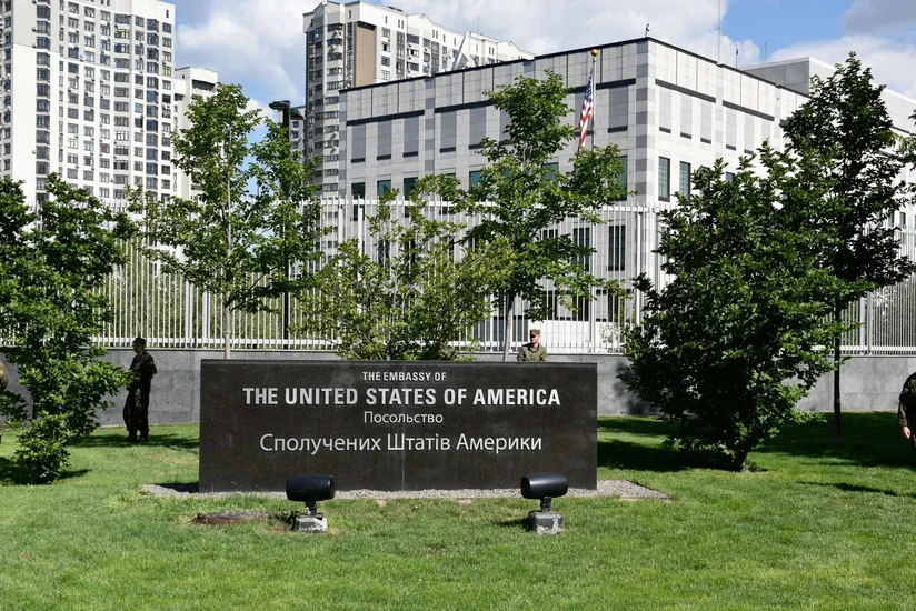 США намерены возобновить работу посольства в Киеве
