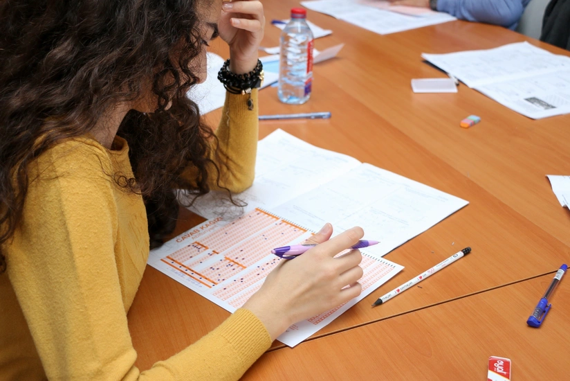 С сегодняшнего дня начинается прием документов в колледжи