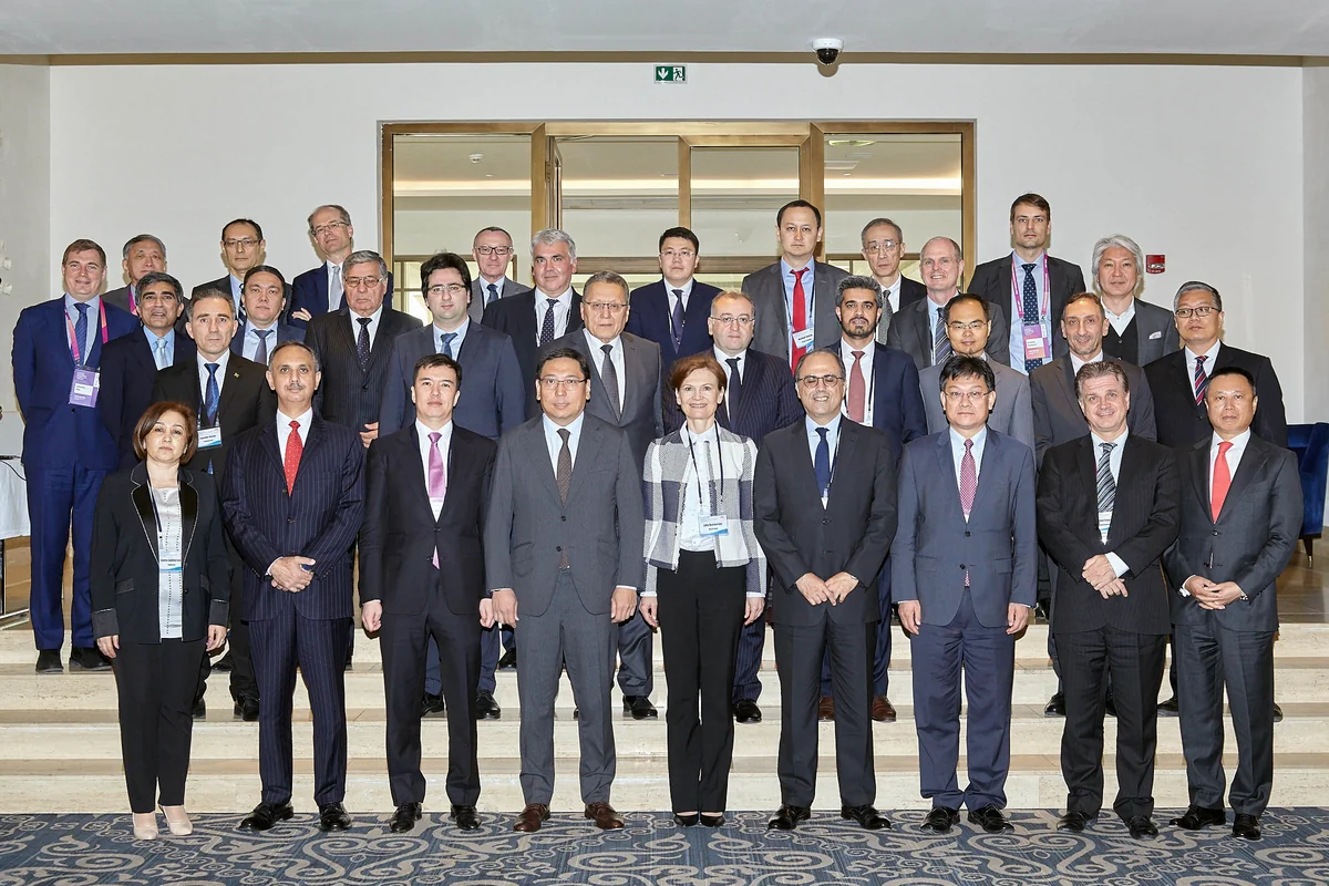 Maliyyə Bazarlarına Nəzarət Palatası Qazaxıstanda keçirilən forumda iştirak edib