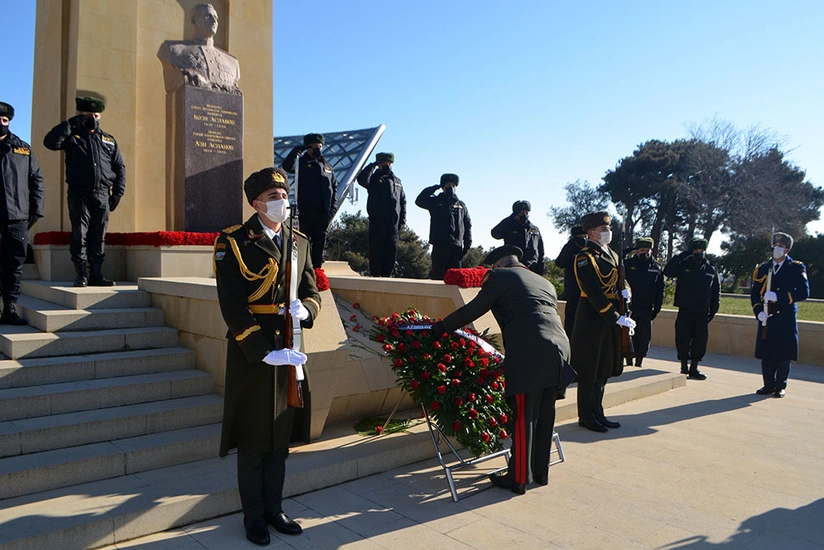 Görkəmli sərkərdə Həzi Aslanovun anım mərasimi keçirilib