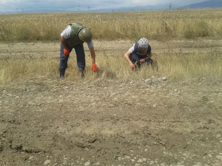 ​Tərtər və Füzuli partlamamış hərbi sursatlar aşkarlanıb - FOTO