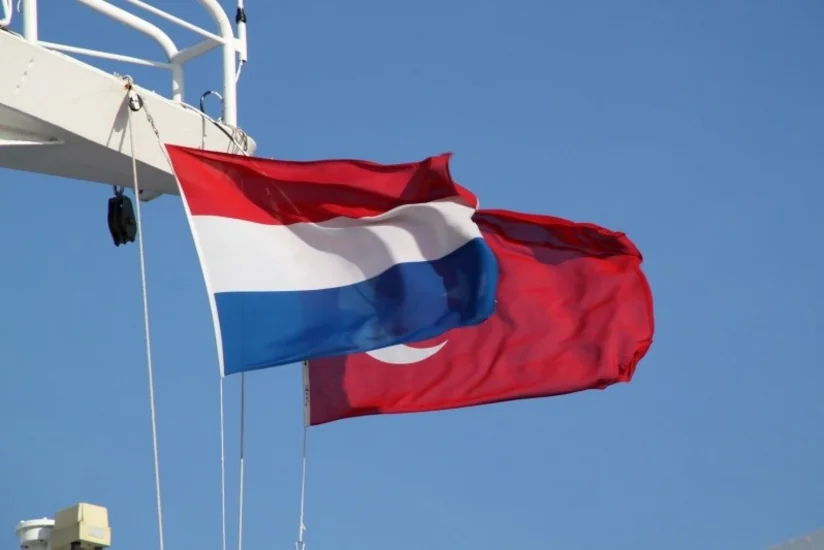 Türkiyə və Hollandiya münasibətləri normallaşdırmaq barədə qərar qəbul edib
