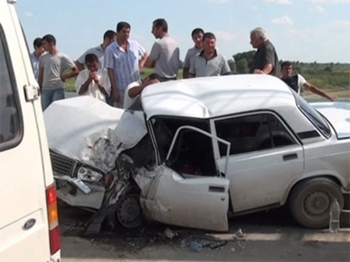 Ələt-Astara magistralında ağır yol qəzası: 1 ölü, 1 yaralı
