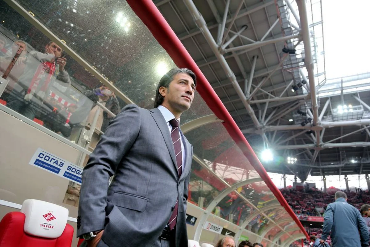 Rusiyanın Spartak komandasının baş məşqçisi istefaya göndərilib