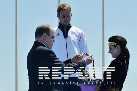 Prince of Monaco, Prince Albert II awards Azerbaijani triathlon athlete at the I European Games