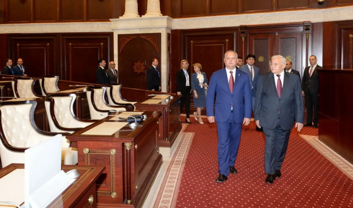 Moldova Prezidenti Milli Məclisdə olub