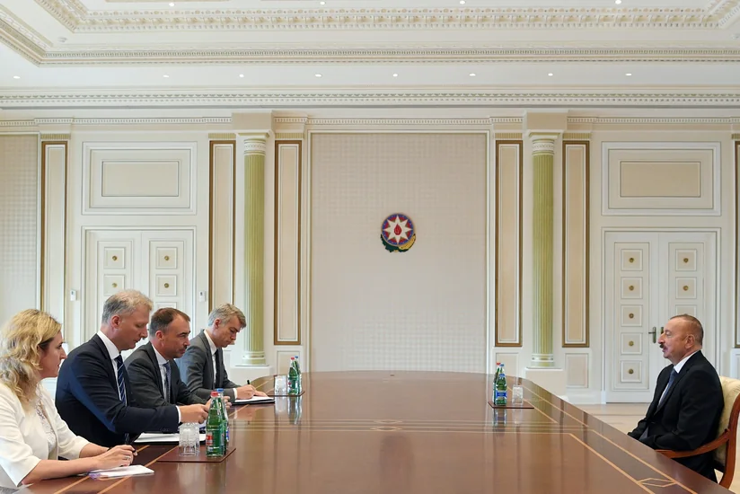 Президент Ильхам Алиев принял спецпредставителя Европейского Союза